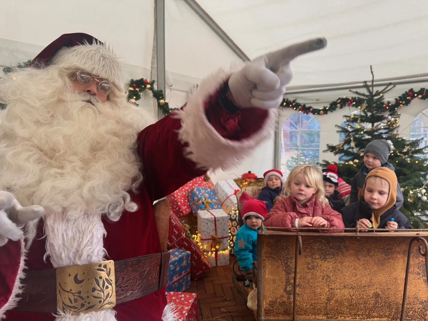 Julemanden til juletræstænding